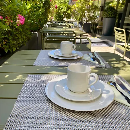 De La Rotonde Aix En Provence 4*